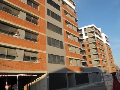 Apartment / Flat For Rent in Observatory, Cape Town