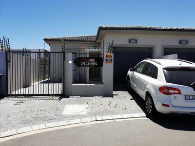 House For Rent in Parklands, Cape Town