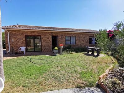 House For Rent in Flamingo Vlei, Cape Town